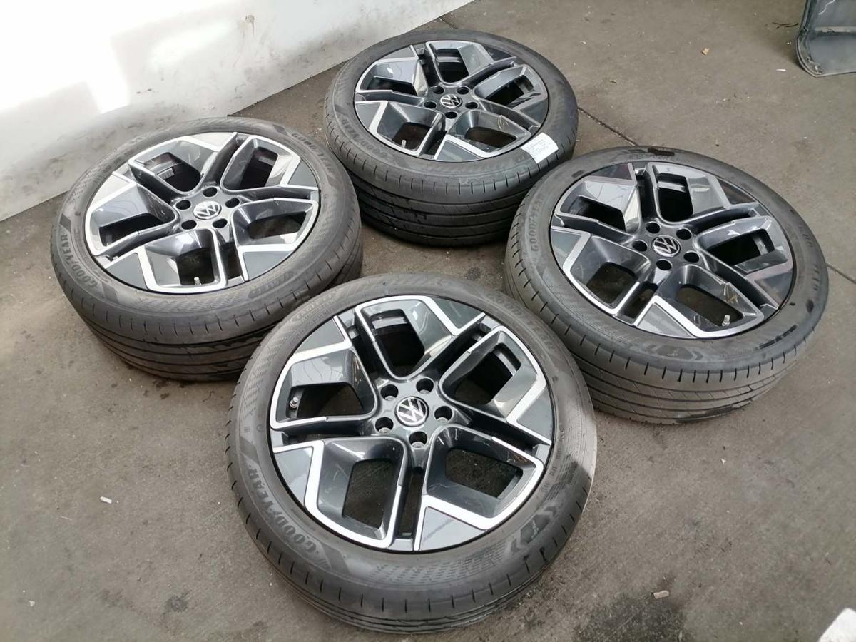 VW Passat B9 original Satz Sommerräder Alufelgen 18 Zoll Bj.2024